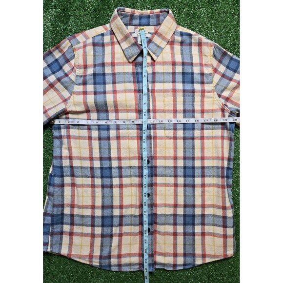 L.L.Bean Scotch Plaid Flannel Button Up Shirt (Women's M) - Picture 7 of 14